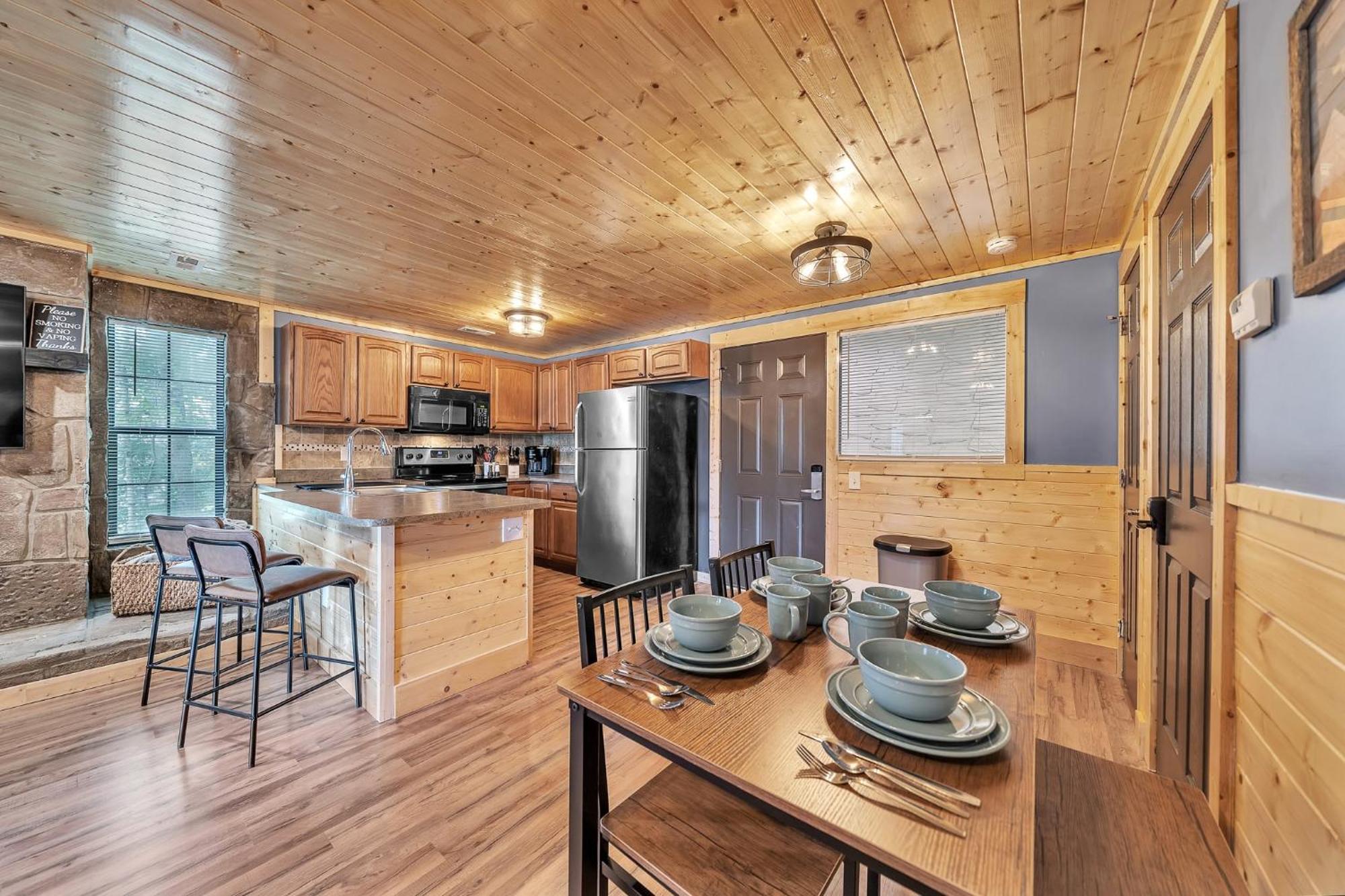 Apartamento Mountain Views At Dolly'S Castle Unit 2 Sevierville Exterior foto