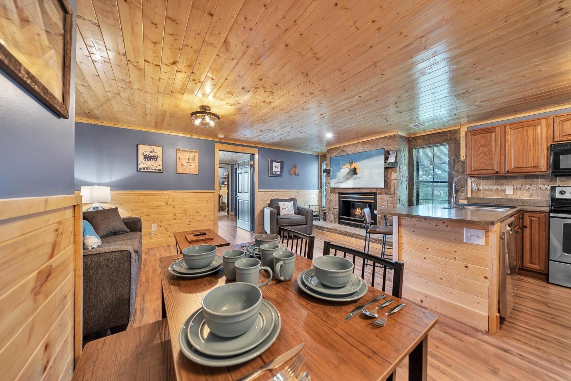 Apartamento Mountain Views At Dolly'S Castle Unit 2 Sevierville Exterior foto