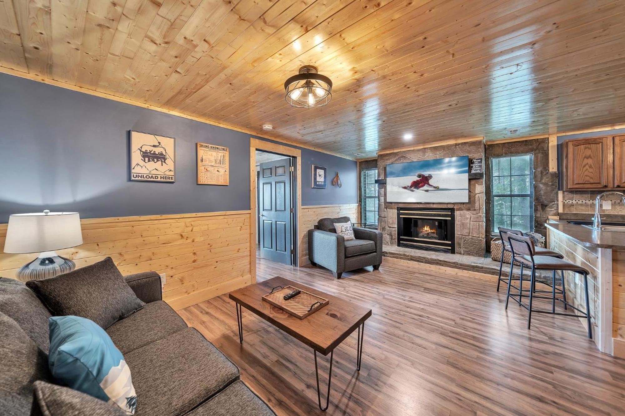Apartamento Mountain Views At Dolly'S Castle Unit 2 Sevierville Exterior foto